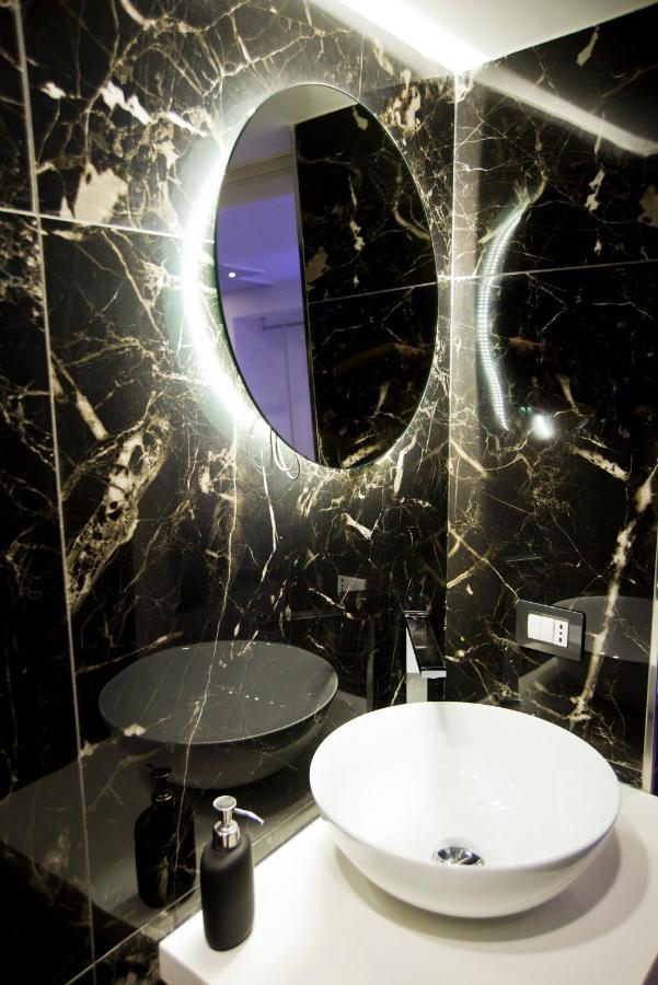 Suite Napoli Sotterranea Con Vasca Idromassaggio Exteriör bild