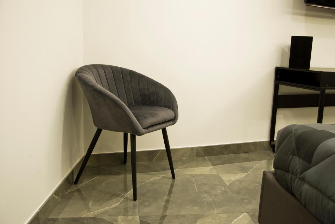 Suite Napoli Sotterranea Con Vasca Idromassaggio Exteriör bild